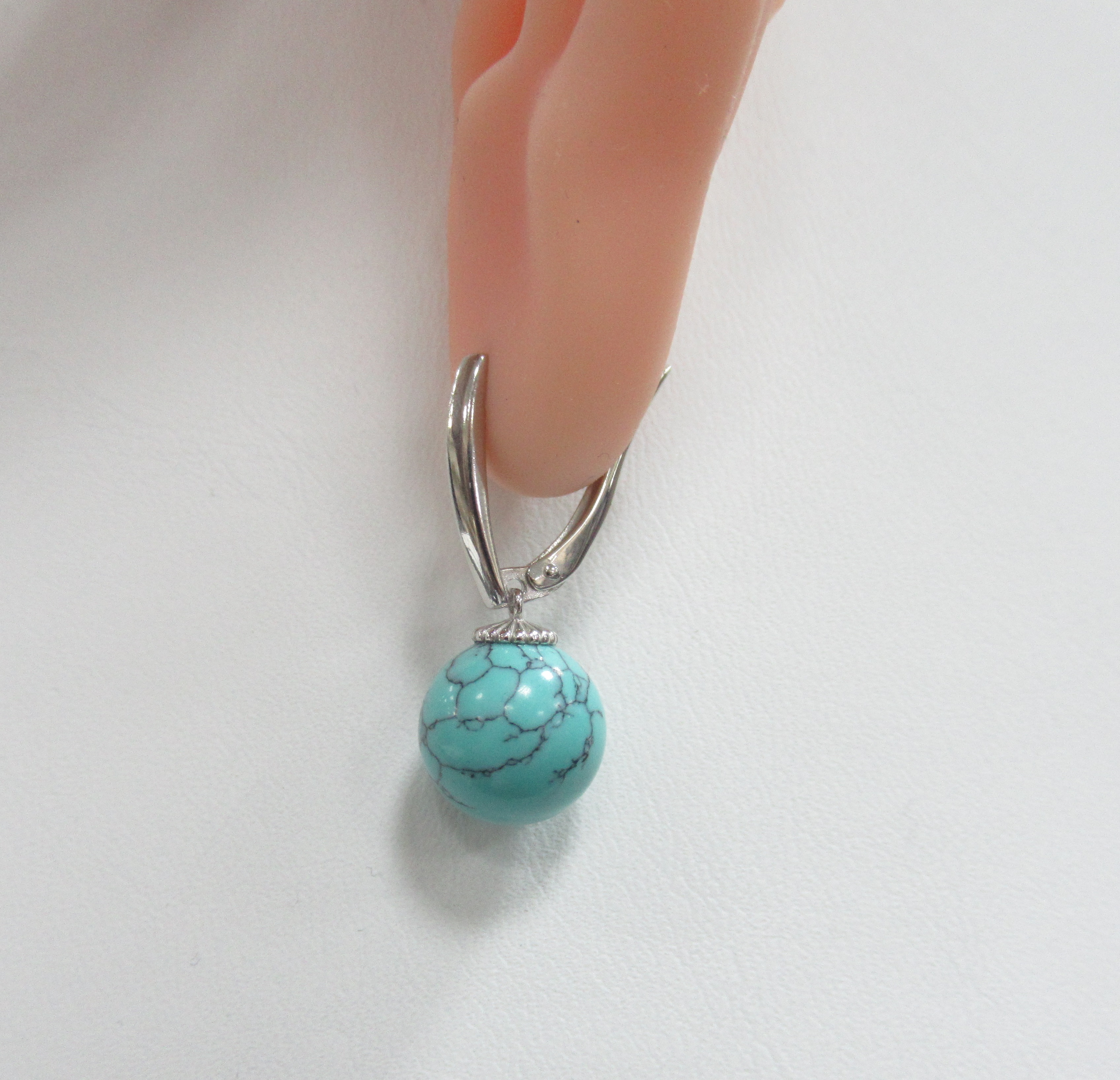 Серебряные серьги с бирюзой